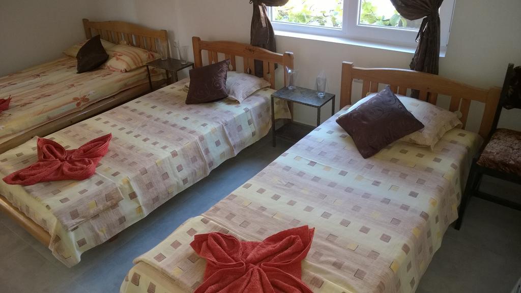 Dracena Guesthouse رافدا المظهر الخارجي الصورة